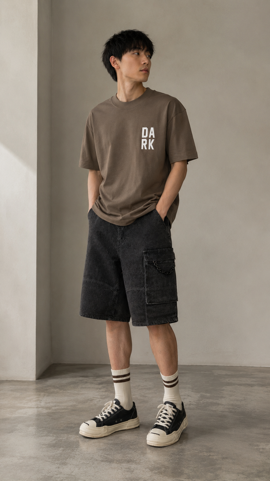 Black Wash Chain Denim Shorts
